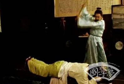 贾宝玉真的不受贾政宠爱吗？真相是什么
