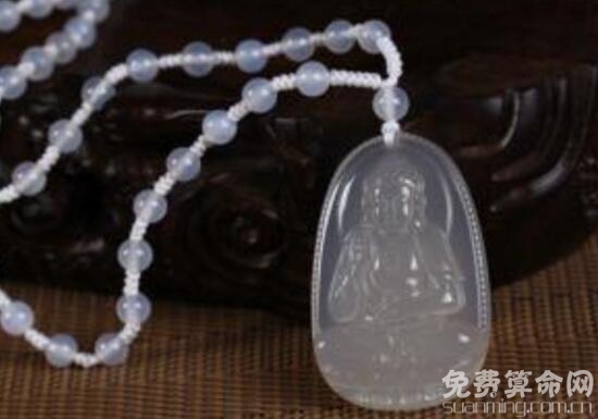 属狗的本命年吉祥物能保平安，还可以用来招财进宝