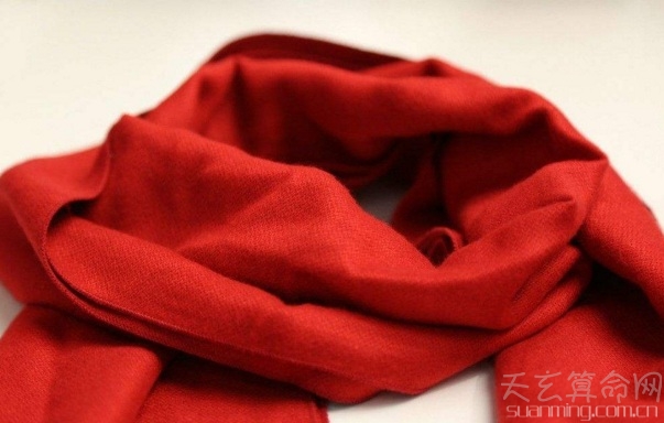 属牛女生本命年送什么  多种寓意为趋吉避凶的礼物都适合