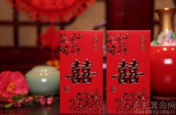 农历男女八字合婚配对 八字合婚配对预测婚姻是否美满