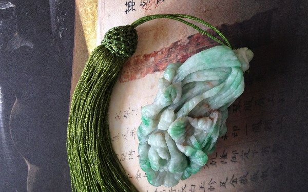 属蛇开运吉祥物是什么 喜鹊登梅最合适