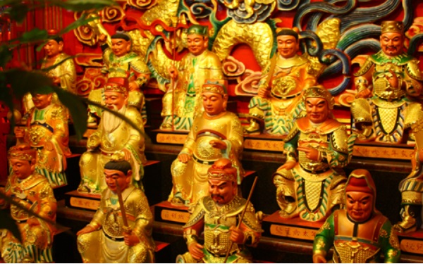 属马的本命年需要穿戴什么 靠红色化解本命年的不顺