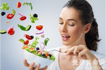 属马的饮食习惯要从平常的生活中着手