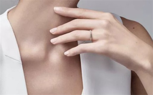 生肖蛇2023年5月订婚好不好 订婚最好的日子