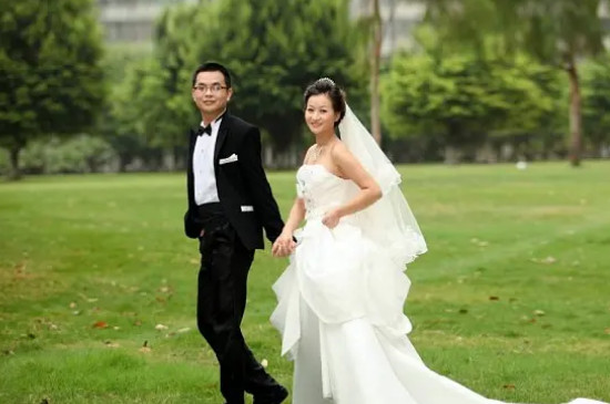 男蛇为什么喜欢女马
