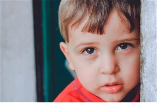 大年初一生男孩起名 今天生的男孩子如何取名 大年初一生男孩起名 今天生的男孩子如何取名