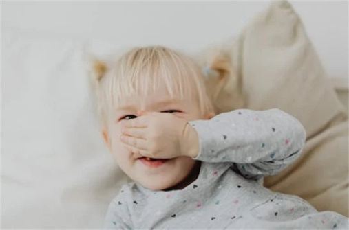 除夕出生寓意好点名字2024年 有祥云瑞气的宝宝名称